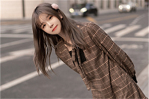 爱上海同城交友：＊＊Pursuing Excellence in Art： The Cultural Essence of Shanghai＊＊